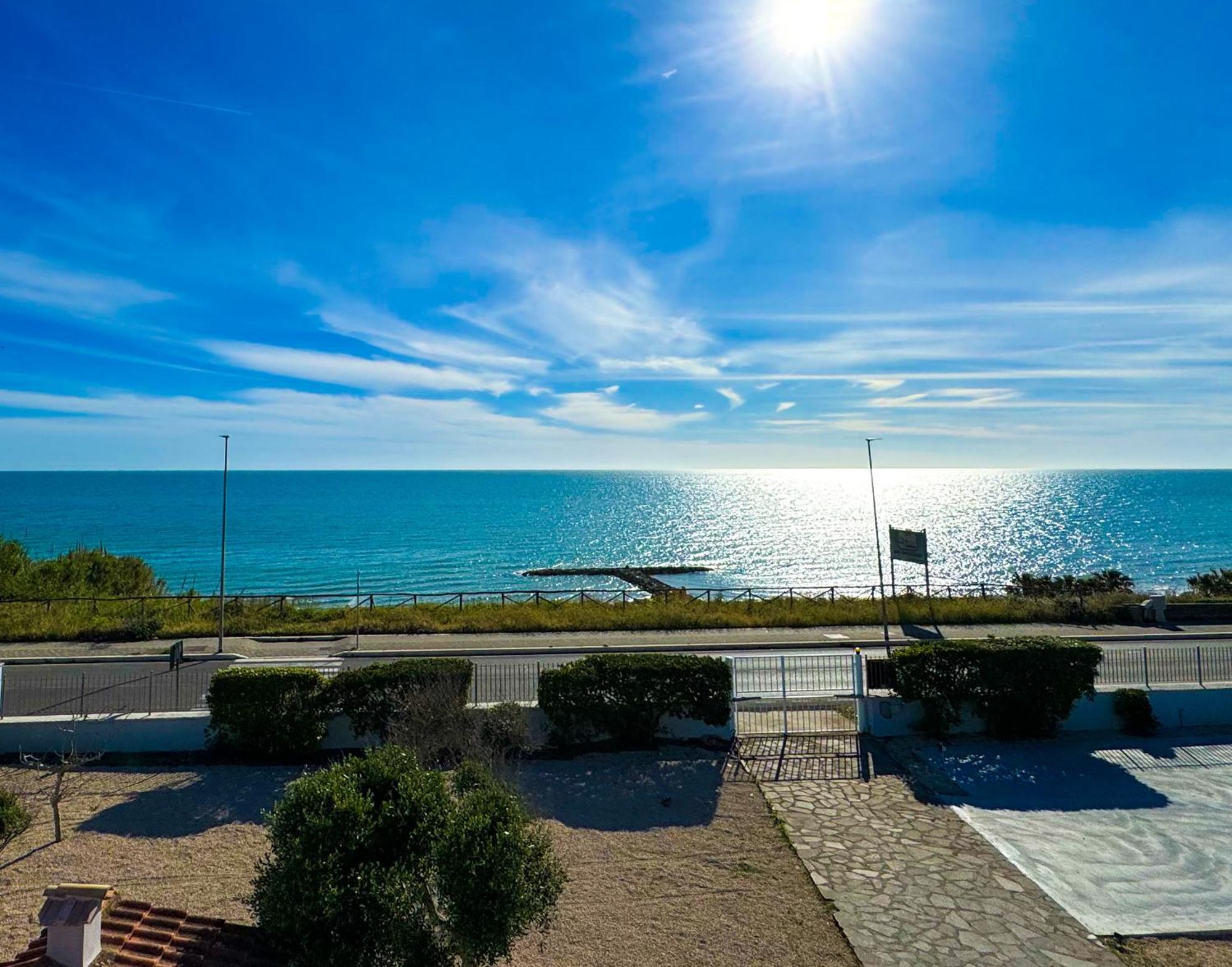 Edo House Anzio - Beachfront - Fronte Mare - Affittacamere Exterior foto