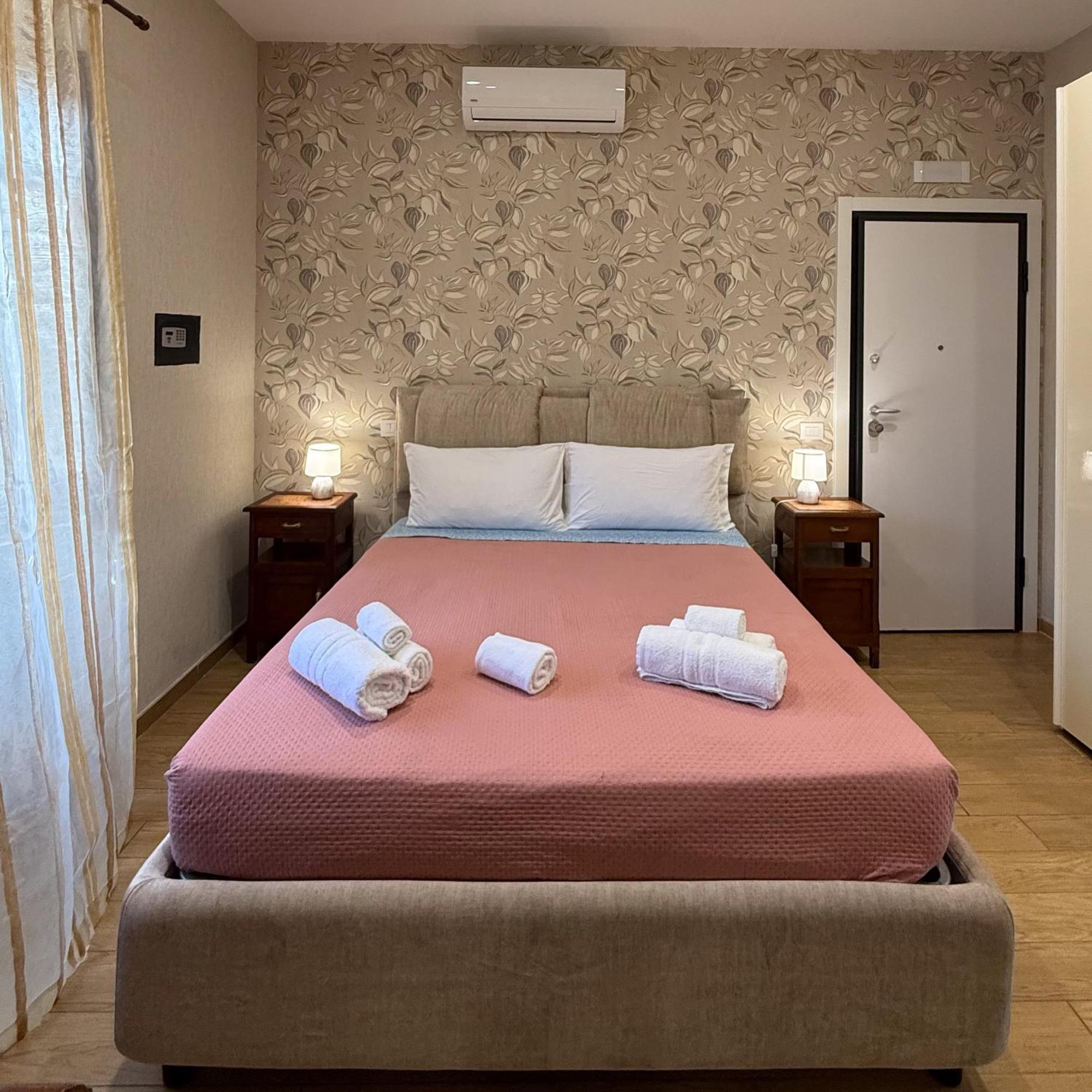 Edo House Anzio - Beachfront - Fronte Mare - Affittacamere Exterior foto